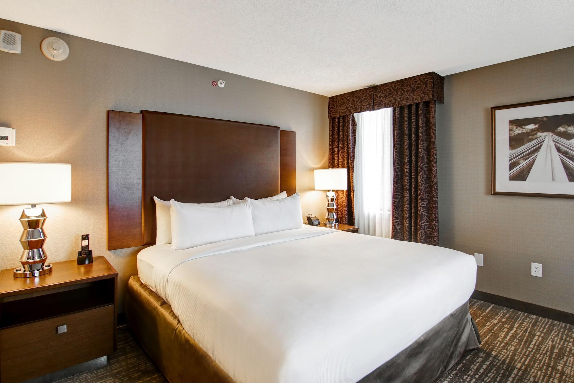 Doubletree By Hilton West Edmonton Exterior foto